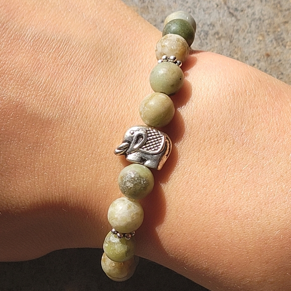 Jewelry - Elephant & Serpentine Gemstone Bracelet
